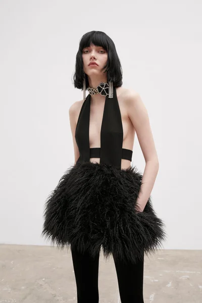 Look 60